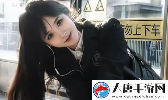 井川里予回歸!一改往日形象-校服裝美出天際-網(wǎng)友：青春回來了!