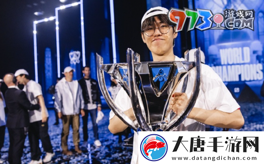 英雄聯(lián)盟s14全球總決賽冠軍皮膚有什么